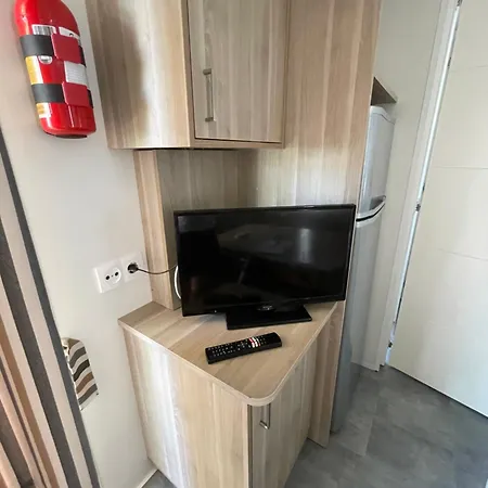 Mobilhome Et Farniente Avec Piscine